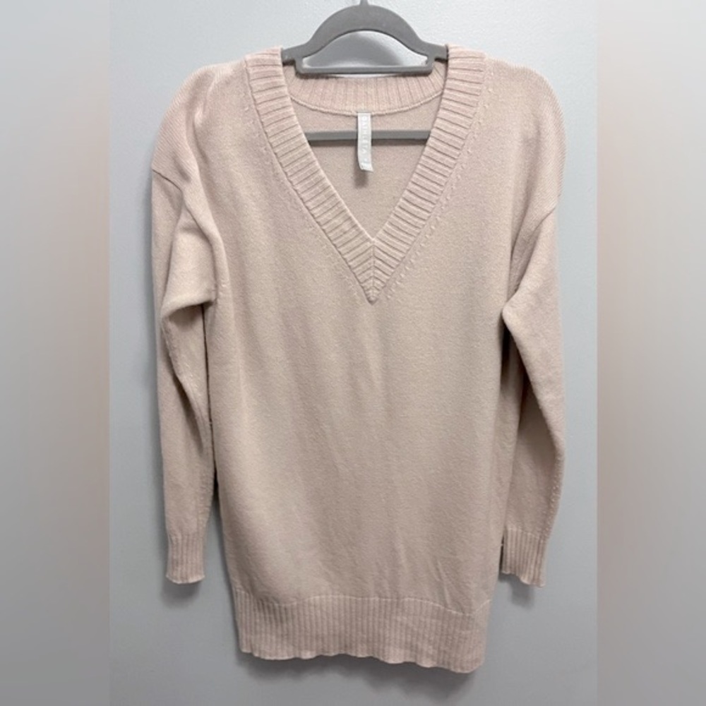 Athleta Vital Women’s Small Cashmere/Wool Trendy Cozy Oversized Sweater Oatmeal - Picture 2 of 7